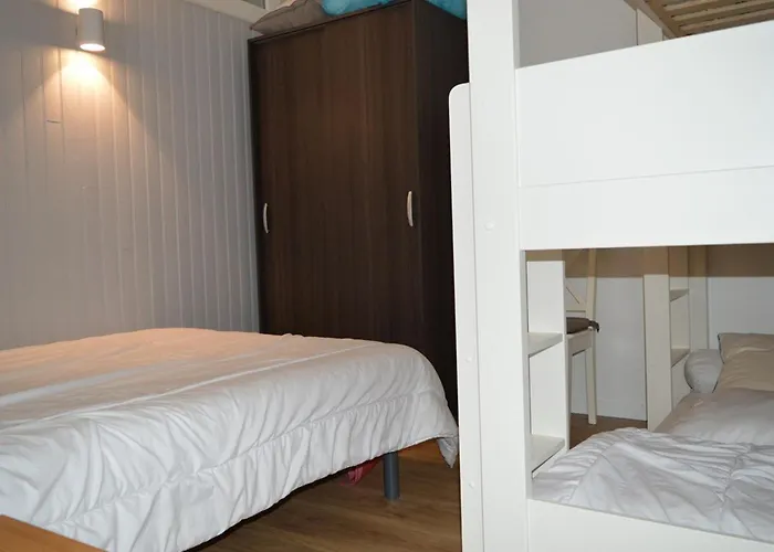 T2 Avec Balcon, Cuisine Equipee, Parking - Fr-1-593-28 * Les Angles (Pyrenees-Orientales)